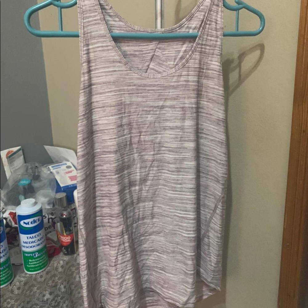 NWOT Lululemon tank